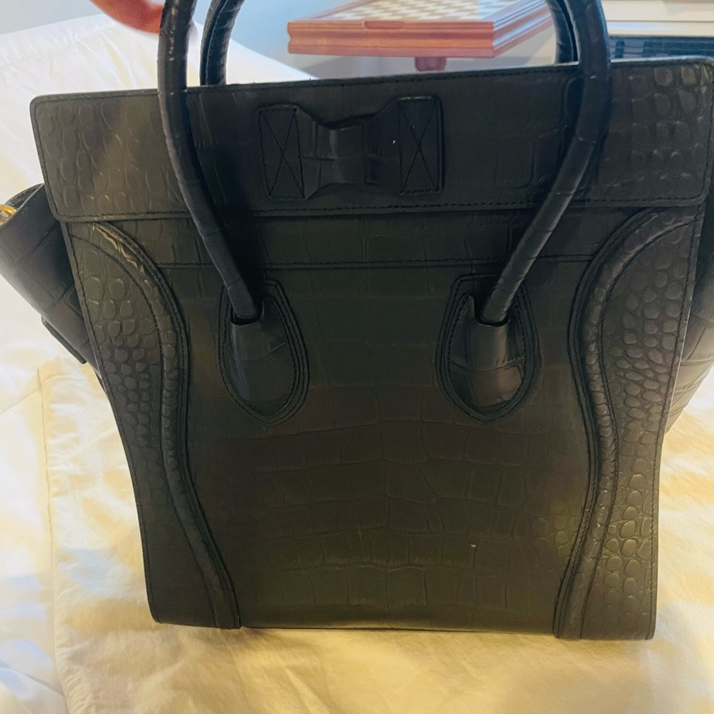 Celine Black Croc-Embossed BagCeline Crocodile Embossed Leather Bag - Picture 6 of 14